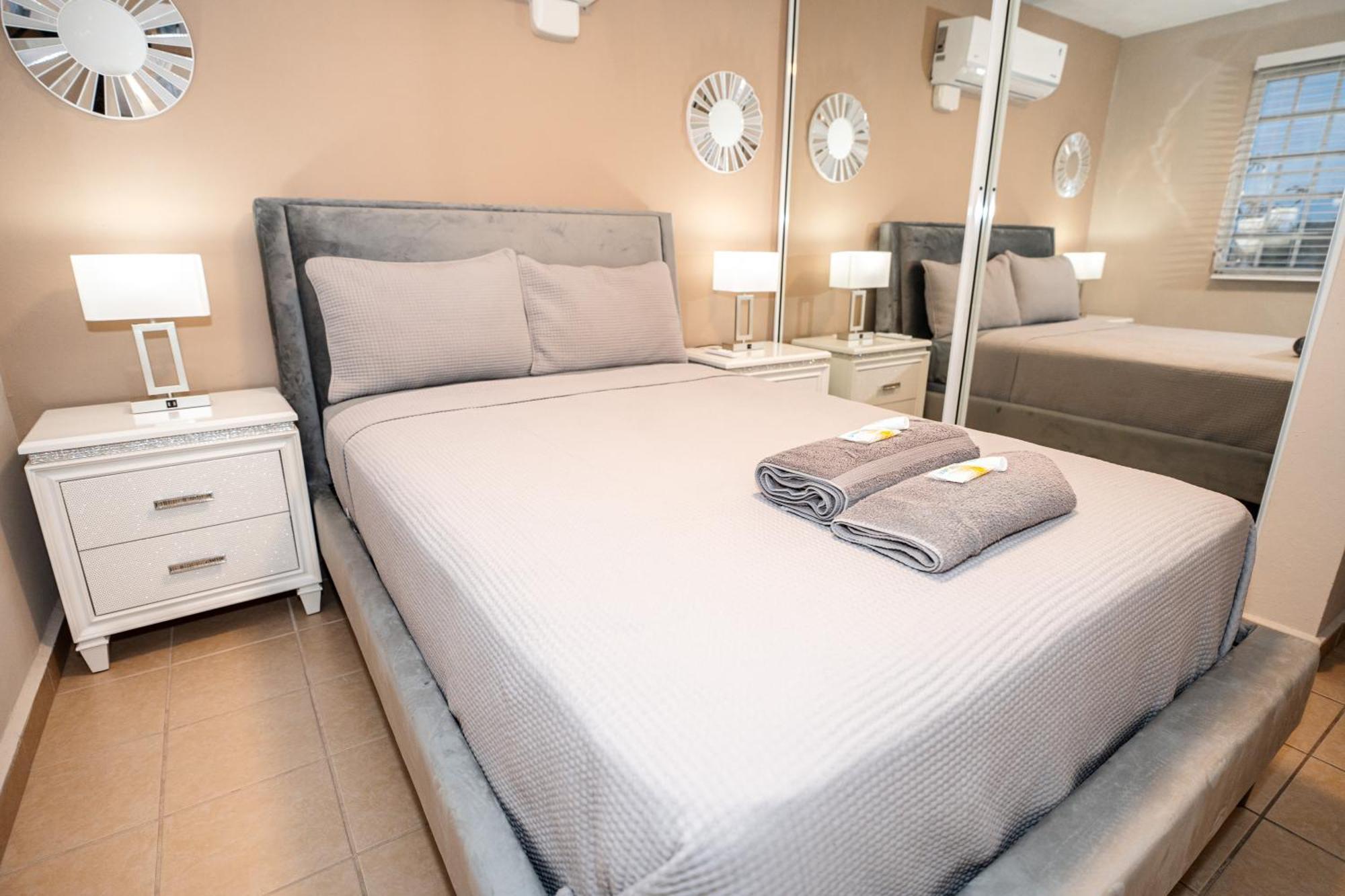 Luxury Retreat With Private Jacuzzi And Mountain Views Free Parking Daire Ponce Dış mekan fotoğraf
