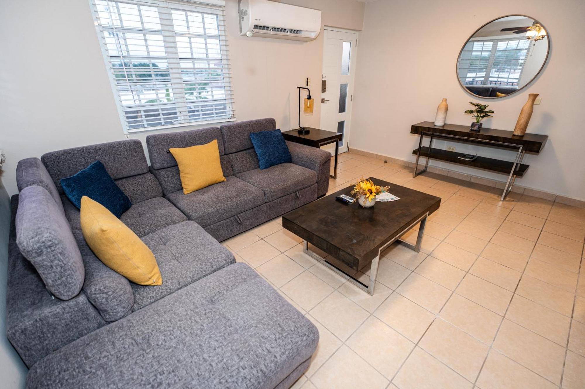 Luxury Retreat With Private Jacuzzi And Mountain Views Free Parking Daire Ponce Dış mekan fotoğraf
